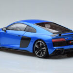 Audi R8 Performance Kék Kengfai 1:18 - image 7 of 10
