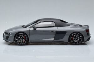 Audi R8 Spyder Performance Nardo Szürke Kengfai 1:18 VAKF-0352 Fém – 5. kép a 11-ből
