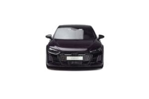 Audi RS e-tron GT GT Spirit 1:18 GT392 Gyanta – 3. kép a 11-ből