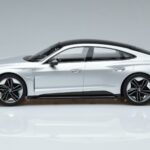 Audi RS e-tron GT Ezüst Norev 1:18 188381 Fém - image 3 of 6