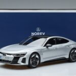 Audi RS e-tron GT Ezüst Norev 1:18 188381 Fém - image 6 of 6