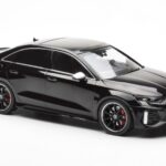 Audi RS3 8Y Szedán Fekete MCG 1:18 - image 4 of 6