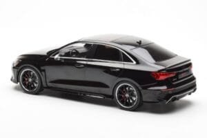 Audi RS3 8Y Szedán Fekete MCG 1:18 MCG18450 Fém – 5. kép a 6-ből