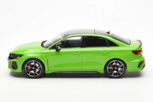 Audi RS3 8Y Szedán Zöld MCG 1:18 MCG18449 Fém – 3. kép a 6-ből