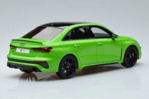 Audi RS3 8Y Szedán Zöld GT Spirit 1:18 GT414 Gyanta – 2. kép a 6-ből