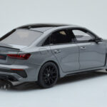 Audi RS3 8Y Sedan Performance Edition Szürke GT Spirit 1:18 - image 2 of 6