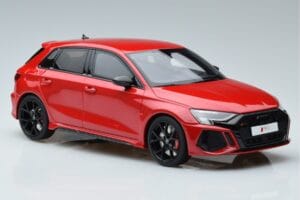 Audi RS3 8Y Sportback Piros GT Spirit 1:18 GT378 Gyanta – 4. kép a 6-ből