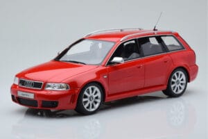Audi RS4 B5 Avant Piros Otto 1:18 OT1026B
