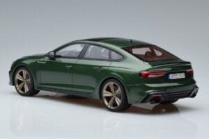 Audi RS5 B9 Sportback Sonoma Zöld Asia Edition GT Spirit 1:18 CLDC018 Gyanta – 5. kép a 6-ből