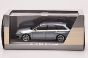 Audi RS6 C6 Monza Ezüst Minichamps 1:43 5010710213 Fém – 4. kép a 4-ből