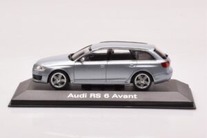 Audi RS6 C6 Monza Ezüst Minichamps 1:43 5010710213