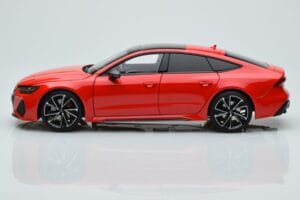 Audi RS7 C8 Sportback Piros Kengfai 1:18 VAKF 0332 Gyanta – 4. kép a 7-ből