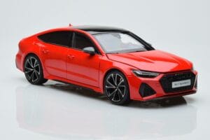 Audi RS7 C8 Sportback Piros Kengfai 1:18 VAKF 0332 Gyanta – 5. kép a 7-ből