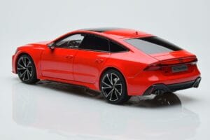 Audi RS7 C8 Sportback Piros Kengfai 1:18 VAKF 0332 Gyanta – 6. kép a 7-ből