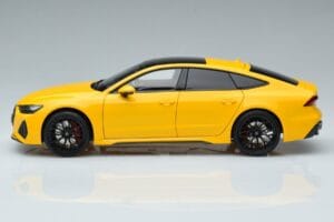 Audi RS7 C8 Sportback Sárga Vossen Rims Limitált Kiadás Kengfai 1:18 VAKF-0335 Fém – 5. kép a 8-ből