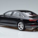 Audi S8 D5 Mythos Fekete Asia Edition GT Spirit 1:18 CLDC019 Gyanta - image 5 of 6