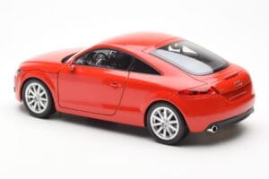 Audi TT 8J Piros Metallic Minichamps 1:18 100015021 Fém – 7. kép a 8-ből