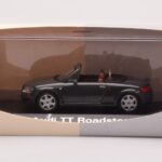 Audi TT 8N Roadster Szürke Minichamps 1:43 - image 4 of 4