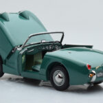 Austin-Healey Sprite Zöld Kyosho 1:18 - image 3 of 8