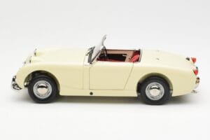 Austin-Healey Sprite Mk I Open Old English Fehér Kyosho 1:18 08953EW Fém – 4. kép a 8-ből