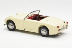 Austin-Healey Sprite Mk I Open Old English Fehér Kyosho 1:18 08953EW Fém – 7. kép a 8-ből