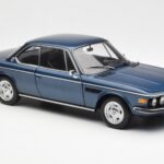 BMW 3.0 CSi E9 Kék Metál AUTOart 1:18 - image 6 of 8