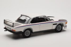 BMW 3.0 CSL E9 Fehér Heritage Edition Minichamps 1:18 80432411550 Fém – 3. kép a 8-ből