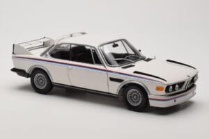 BMW 3.0 CSL E9 Fehér Heritage Edition Minichamps 1:18 80432411550 Fém – 6. kép a 8-ből