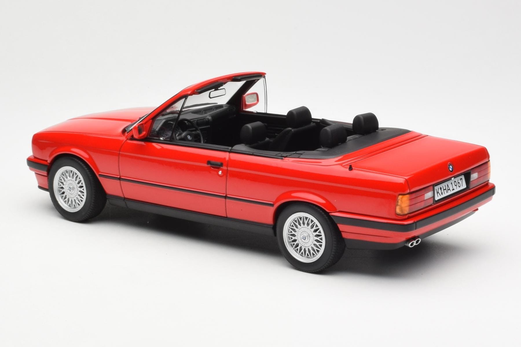 BMW 318i E30 Kabrió Piros Norev 1:18 183210 Fém – 5. kép a 6-ből