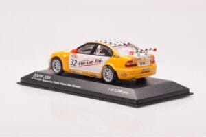 BMW 320i E46 Wiechers Sport #32 Hennerici / Wiechers WTCC 2005 Minichamps 1:43 400052432 Fém – 3. kép a 4-ből