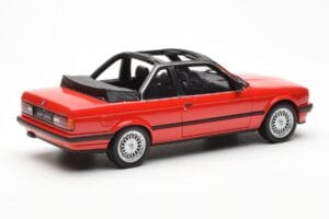 BMW 325i E30 Baur Piros Metallic Otto 1:18 OT767 Gyanta – 2. kép a 6-ből
