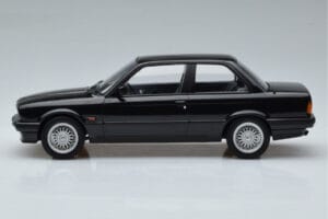 BMW 325i E30 Fekete Norev 1:18 183203 Fém – 3. kép a 6-ből