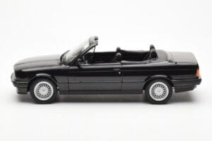 BMW 325i E30 Kabrió Fekete Metál Norev 1:18 183211 Fém – 3. kép a 6-ből