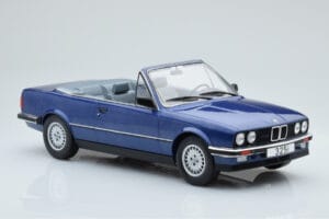 BMW 325i E30 Kabrió Kék MCG 1:18 MCG18381 Fém – 3. kép a 5-ből