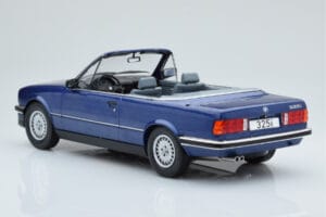 BMW 325i E30 Kabrió Kék MCG 1:18 MCG18381 Fém – 4. kép a 5-ből