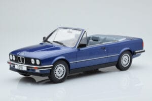 BMW 325i E30 Kabrió Kék MCG 1:18 MCG18381