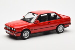 BMW 325i E30 Piros Norev 1:18