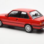 BMW 325i E30 Piros Norev 1:18 - image 5 of 6