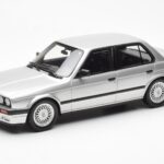 BMW 325i E30 Ezüst Otto 1:18 OT912