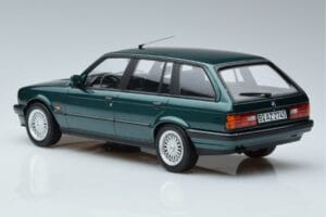 BMW 325i E30 Touring Zöld Metál Norev 1:18 183219 Fém – 5. kép a 6-ből
