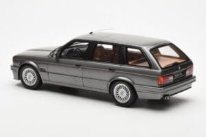 BMW 325i E30 Touring Szürke Otto 1:18 OT929 Gyanta – 5. kép a 6-ből