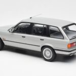 BMW 325i E30 Touring Ezüst Norev 1:18 183216 - image 5 of 6