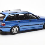 BMW 328i E36 Touring M Package Kék Otto 1:18 - image 2 of 6