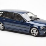 BMW 330i E46 Touring Kék Otto 1:18 - image 4 of 6