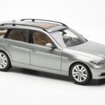 BMW 330i E91 Touring Szürke Metallic Kyosho 1:18 - image 6 of 8