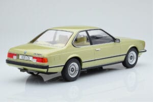 BMW 628 CSi E24 Világoszöld MCG 1:18 MCG18163 Fém – 2. kép a 5-ből