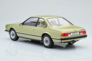 BMW 628 CSi E24 Világoszöld MCG 1:18 MCG18163 Fém – 4. kép a 5-ből