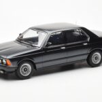 BMW 733i E23 Fekete Metallic KK-Scale 1:18