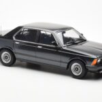 BMW 733i E23 Fekete Metallic KK-Scale 1:18 - image 4 of 6