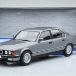 BMW 7 Series E32 740i Ezüst MCG 1:18 MCG18161 Fém - image 5 of 5